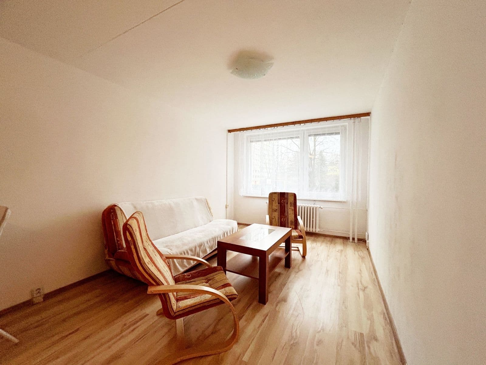 1 bedroom with open-plan kitchen flat to rent, 44 m², Kettnerova, Prague, Prague 1 bedroom with open-plan kitchen flat to rent, 44 m², Kettnerova, Prague, Prague