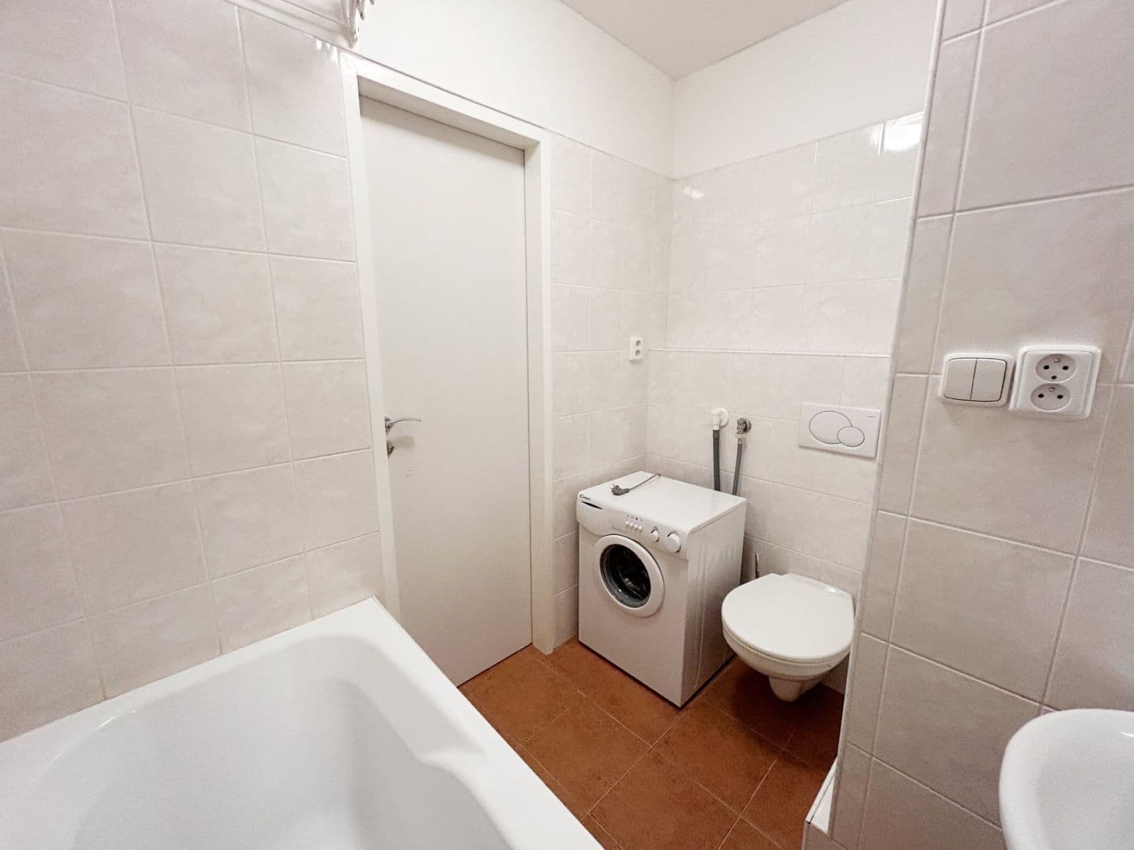 1 bedroom with open-plan kitchen flat to rent, 44 m², Kettnerova, Prague, Prague 1 bedroom with open-plan kitchen flat to rent, 44 m², Kettnerova, Prague, Prague