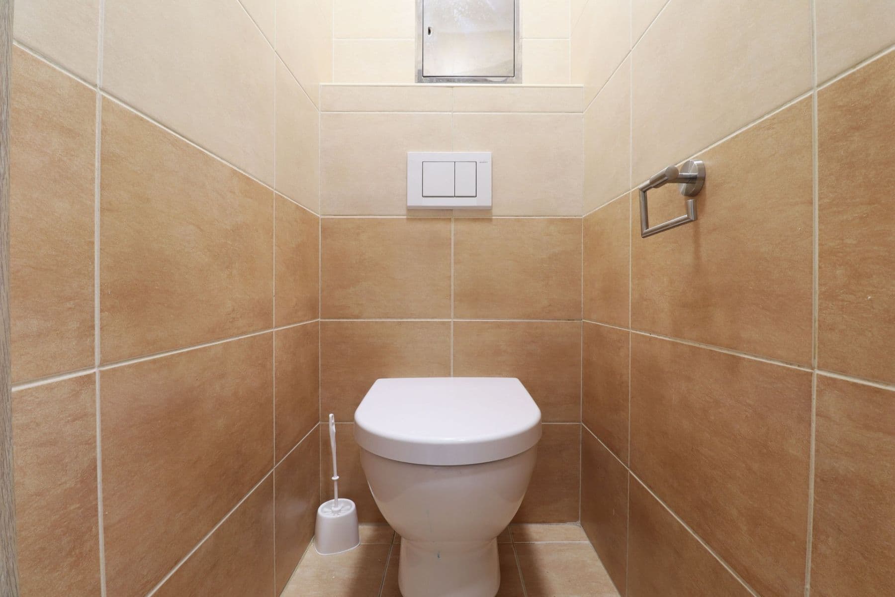 1 bedroom with open-plan kitchen flat to rent, 43 m², V Honech, Klecany, Středočeský Region 1 bedroom with open-plan kitchen flat to rent, 43 m², V Honech, Klecany, Středočeský Region