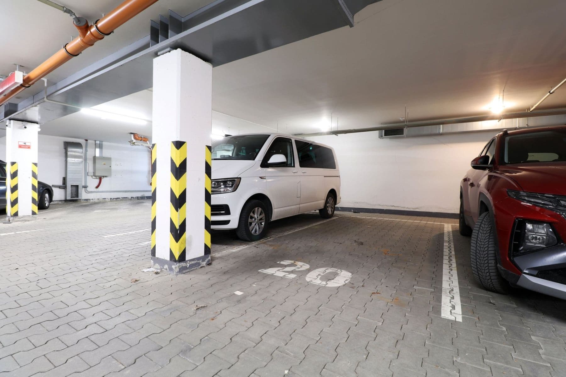 1 bedroom with open-plan kitchen flat to rent, 43 m², V Honech, Klecany, Středočeský Region 1 bedroom with open-plan kitchen flat to rent, 43 m², V Honech, Klecany, Středočeský Region