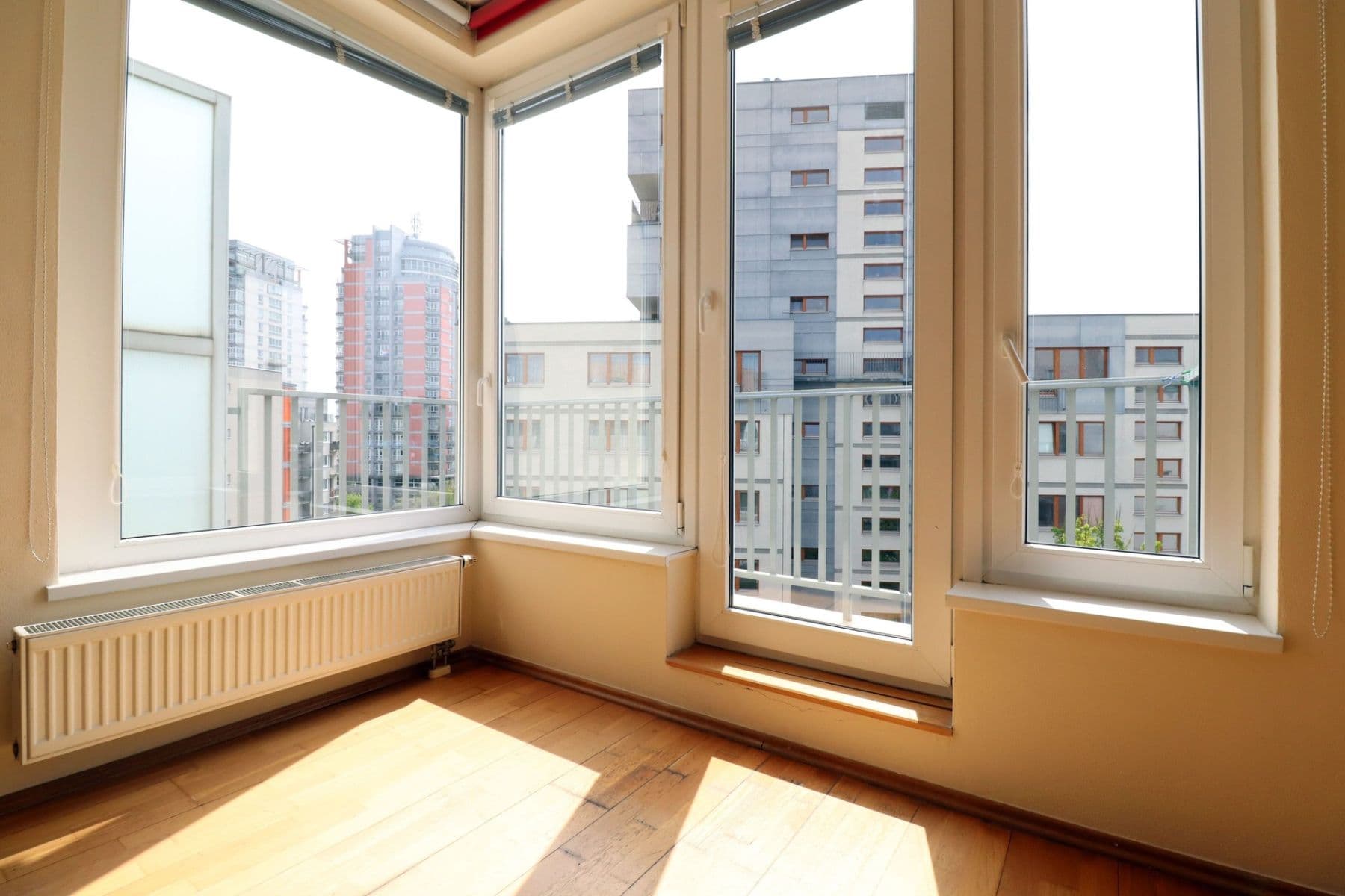 1 bedroom with open-plan kitchen flat to rent, 57 m², Janýrova, Prague, Prague 1 bedroom with open-plan kitchen flat to rent, 57 m², Janýrova, Prague, Prague