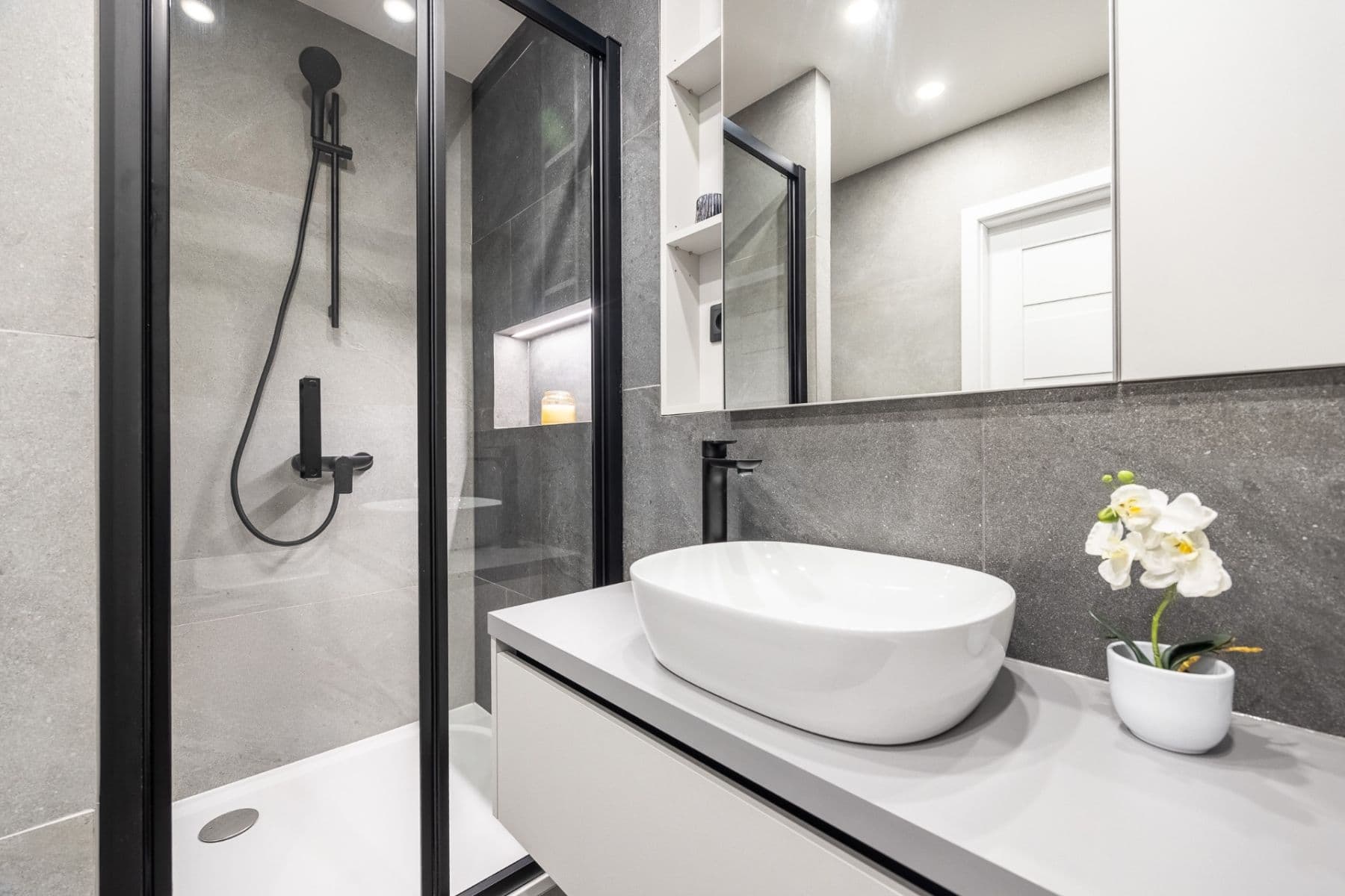 2 bedroom with open-plan kitchen flat for sale, 80 m², Hrudičkova, Prague, Prague 2 bedroom with open-plan kitchen flat for sale, 80 m², Hrudičkova, Prague, Prague