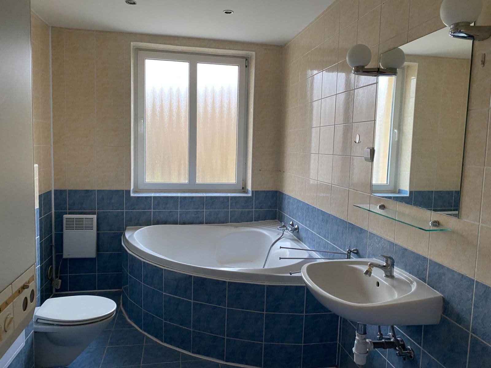 1 bedroom with open-plan kitchen flat to rent, 61 m², Mládí, Prague, Prague 1 bedroom with open-plan kitchen flat to rent, 61 m², Mládí, Prague, Prague