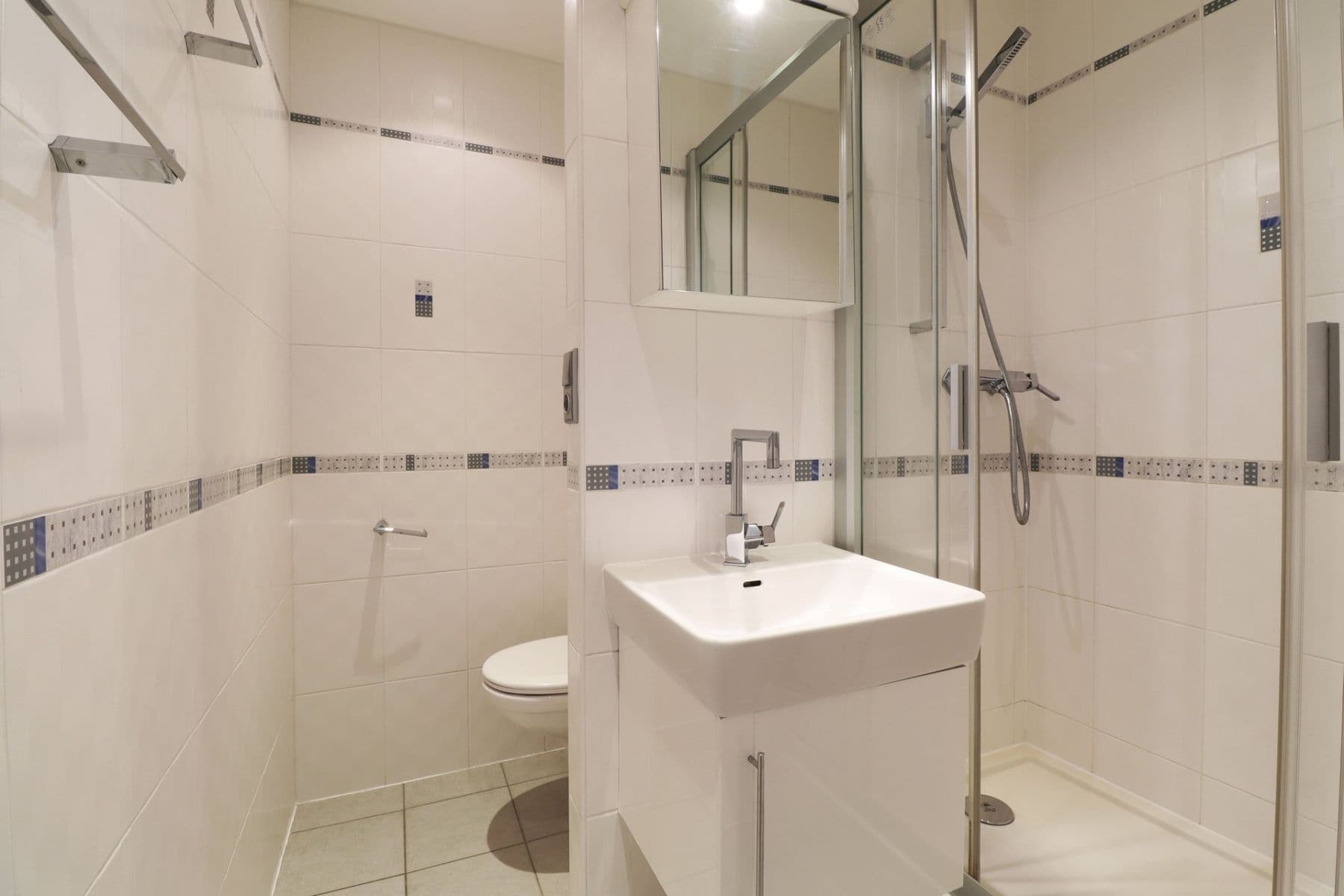 Studio flat to rent, 27 m², Otradovická, Prague, Prague Studio flat to rent, 27 m², Otradovická, Prague, Prague