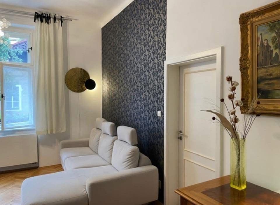 2 bedroom flat to rent, 64 m², Letohradská, Prague, Prague 2 bedroom flat to rent, 64 m², Letohradská, Prague, Prague