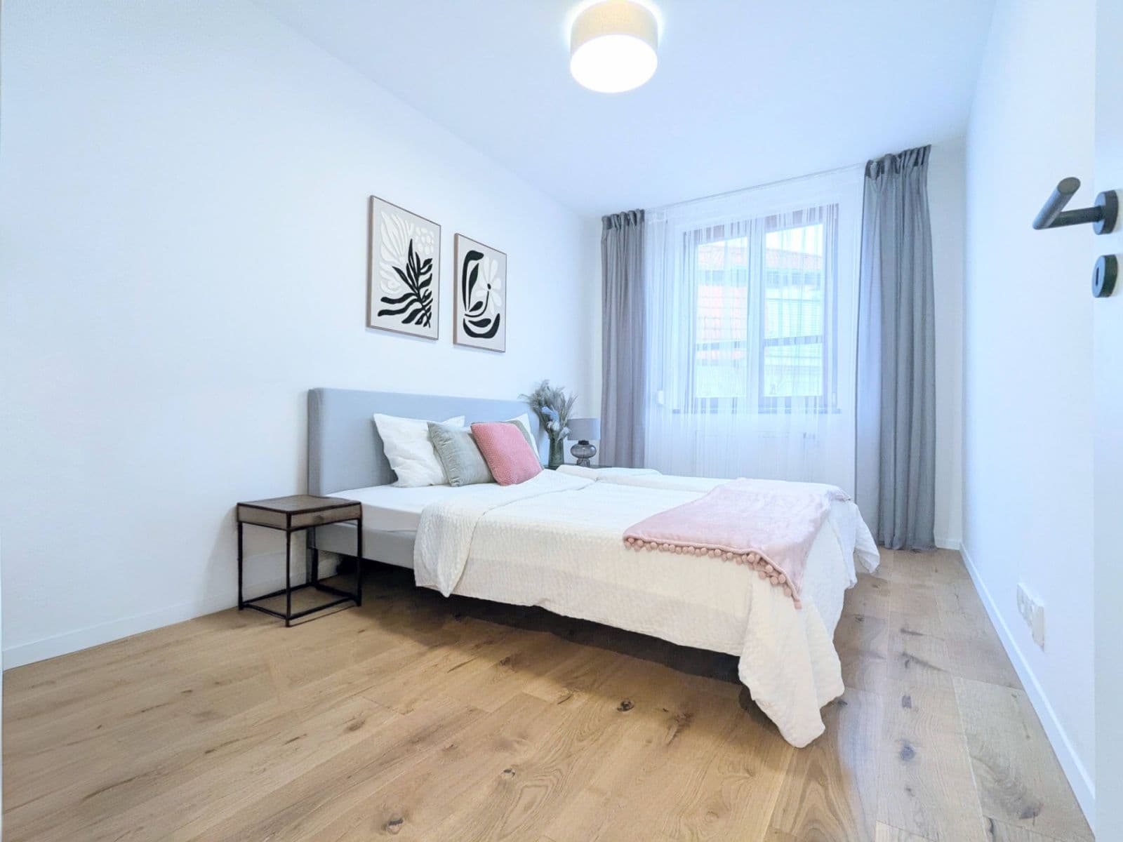 1 bedroom with open-plan kitchen flat to rent, 58 m², Pod Havránkou, Prague, Prague 1 bedroom with open-plan kitchen flat to rent, 58 m², Pod Havránkou, Prague, Prague