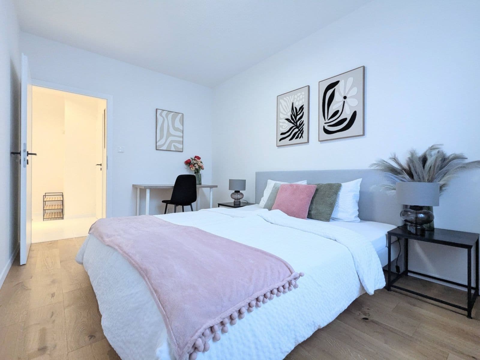 1 bedroom with open-plan kitchen flat to rent, 58 m², Pod Havránkou, Prague, Prague 1 bedroom with open-plan kitchen flat to rent, 58 m², Pod Havránkou, Prague, Prague