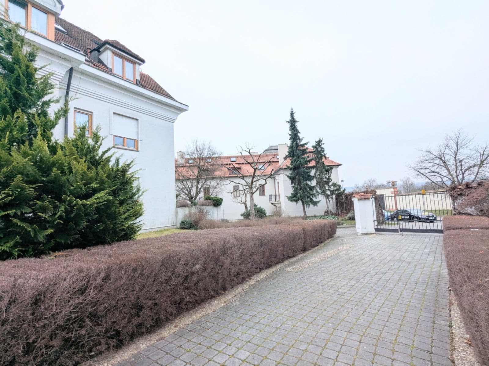 1 bedroom with open-plan kitchen flat to rent, 58 m², Pod Havránkou, Prague, Prague 1 bedroom with open-plan kitchen flat to rent, 58 m², Pod Havránkou, Prague, Prague