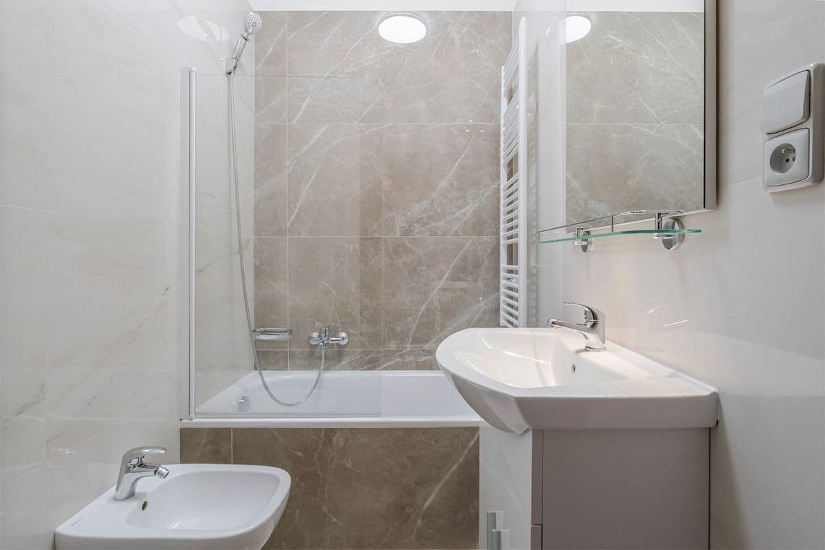 flat to rent, 84 m², Slavíkova, Prague, Prague flat to rent, 84 m², Slavíkova, Prague, Prague