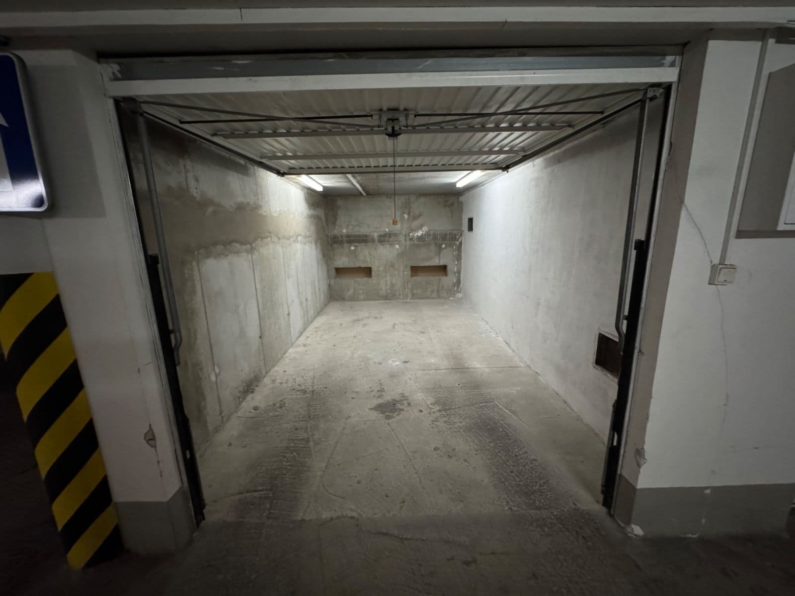 garage to rent, 17 m², Kresánkova, Karlova Ves, Bratislavský Region garage to rent, 17 m², Kresánkova, Karlova Ves, Bratislavský Region