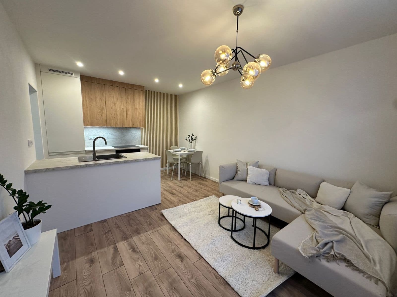 2 bedroom with open-plan kitchen flat for sale, 56 m², U Hřbitova, Jihlava, Vysočina Region 2 bedroom with open-plan kitchen flat for sale, 56 m², U Hřbitova, Jihlava, Vysočina Region