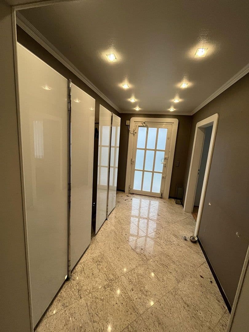 house for sale, 230 m², Königgrätzerstr. 12, Solingen, North Rhine-Westphalia house for sale, 230 m², Königgrätzerstr. 12, Solingen, North Rhine-Westphalia