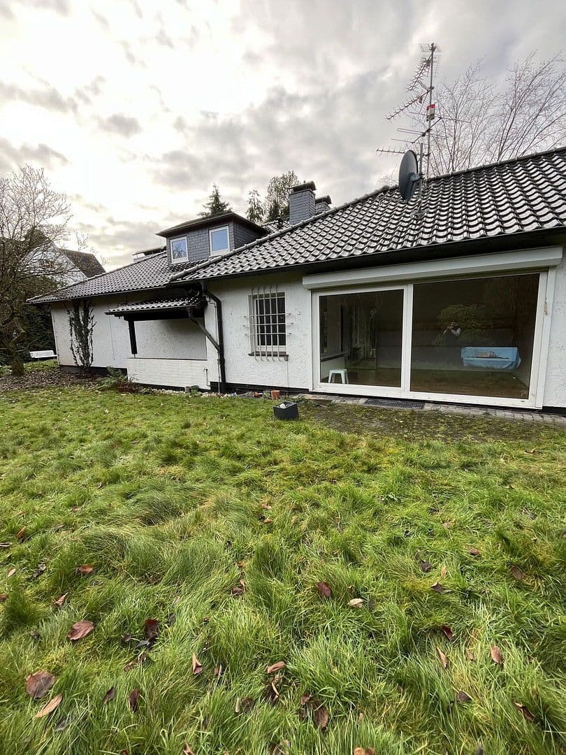 house for sale, 230 m², Königgrätzerstr. 12, Solingen, North Rhine-Westphalia house for sale, 230 m², Königgrätzerstr. 12, Solingen, North Rhine-Westphalia