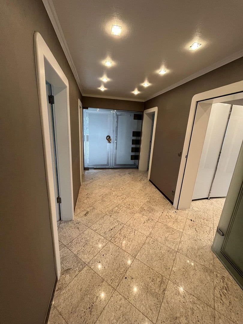 house for sale, 230 m², Königgrätzerstr. 12, Solingen, North Rhine-Westphalia house for sale, 230 m², Königgrätzerstr. 12, Solingen, North Rhine-Westphalia