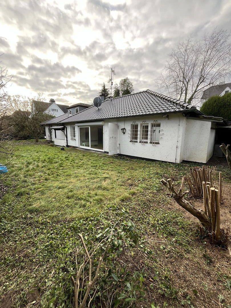 house for sale, 230 m², Königgrätzerstr. 12, Solingen, North Rhine-Westphalia house for sale, 230 m², Königgrätzerstr. 12, Solingen, North Rhine-Westphalia