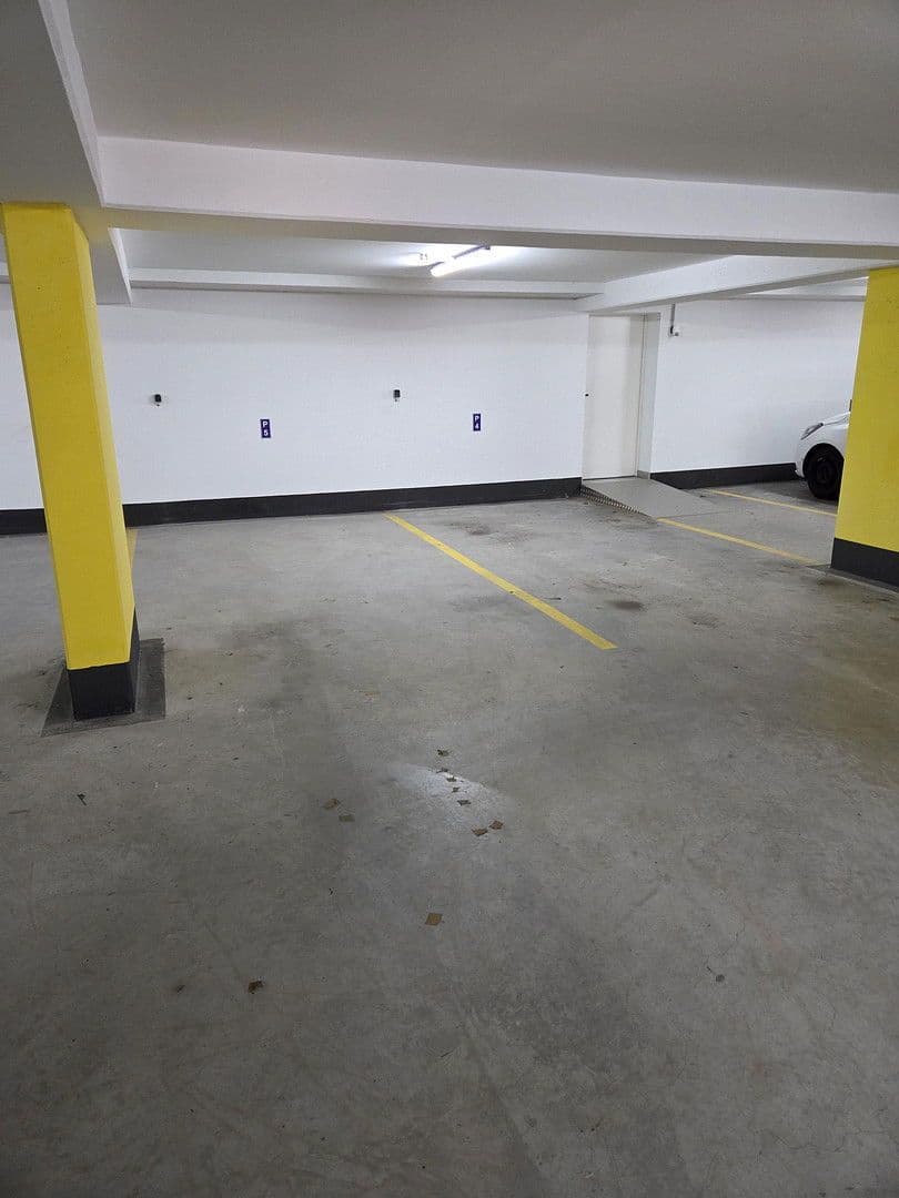 3 bedroom flat to rent, 88 m², Bischofsheim, Hesse 3 bedroom flat to rent, 88 m², Bischofsheim, Hesse