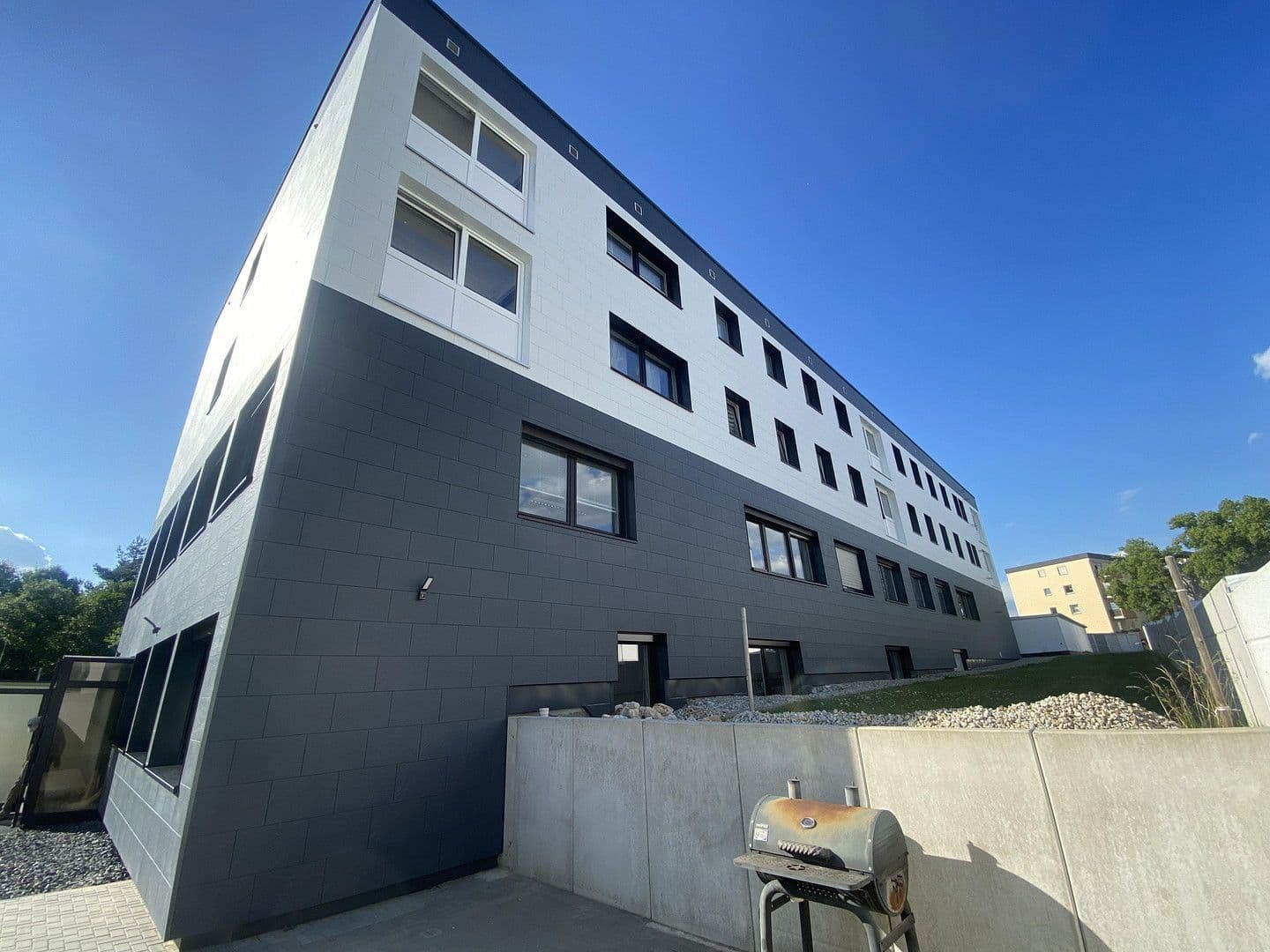 office to rent, 393 m², Waldershoferstr. 49/51, Marktredwitz, Bavaria office to rent, 393 m², Waldershoferstr. 49/51, Marktredwitz, Bavaria