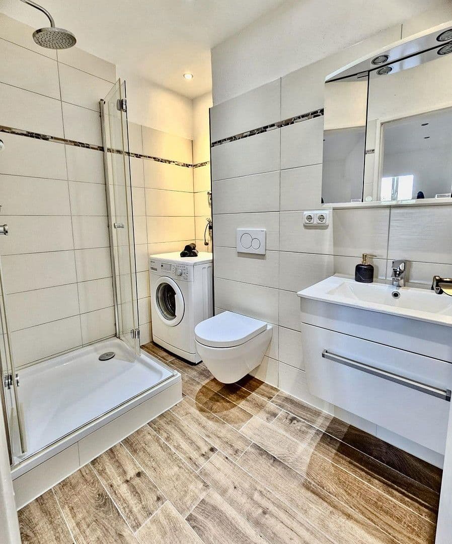 2 bedroom flat for sale, 61 m², Lotzstrasse 51, Frankfurt, Hesse 2 bedroom flat for sale, 61 m², Lotzstrasse 51, Frankfurt, Hesse