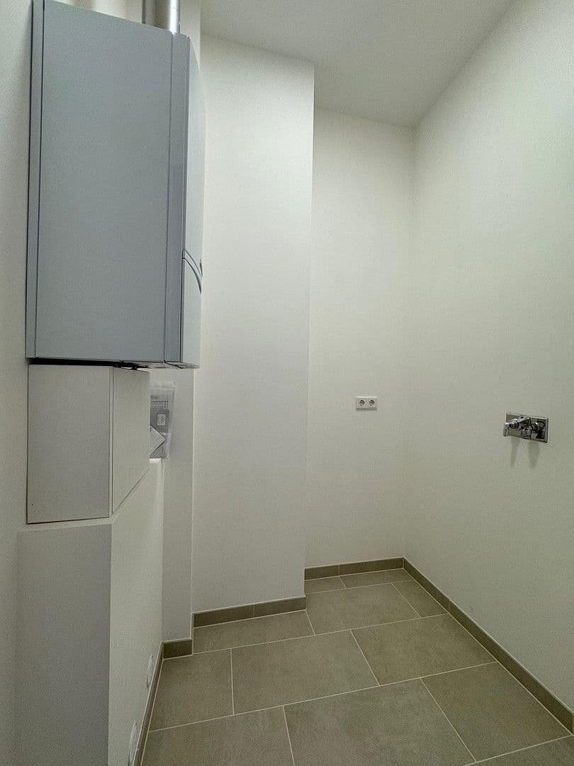 3 bedroom flat to rent, 93 m², Schanzenstraße 16, Nürnberg, Bavaria 3 bedroom flat to rent, 93 m², Schanzenstraße 16, Nürnberg, Bavaria