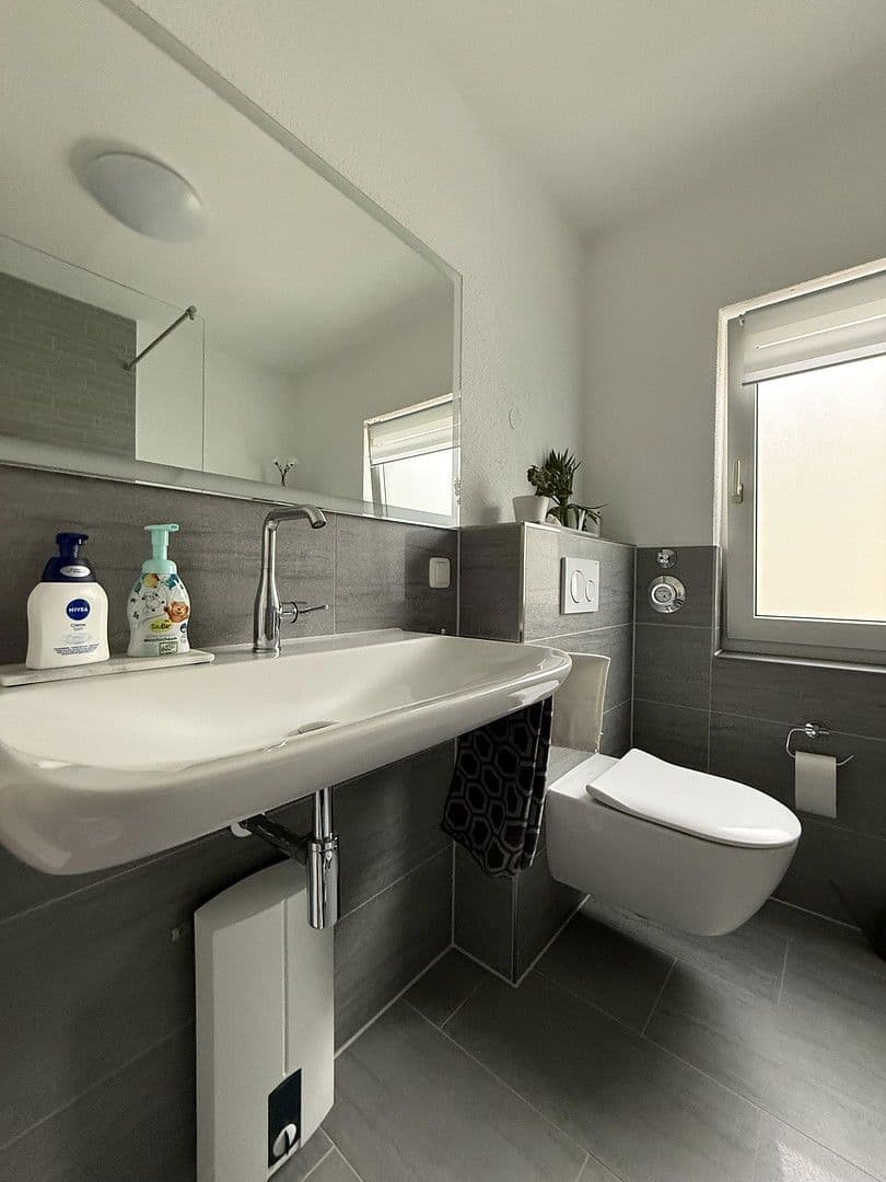 2 bedroom with open-plan kitchen flat to rent, 86 m², Teudaldstr. 3, Nackenheim, Rhineland-Palatinate 2 bedroom with open-plan kitchen flat to rent, 86 m², Teudaldstr. 3, Nackenheim, Rhineland-Palatinate