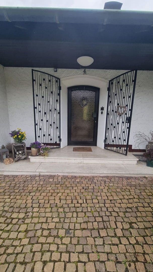 house for sale, 250 m², Rosenstr.4, Breitscheid, Rhineland-Palatinate house for sale, 250 m², Rosenstr.4, Breitscheid, Rhineland-Palatinate