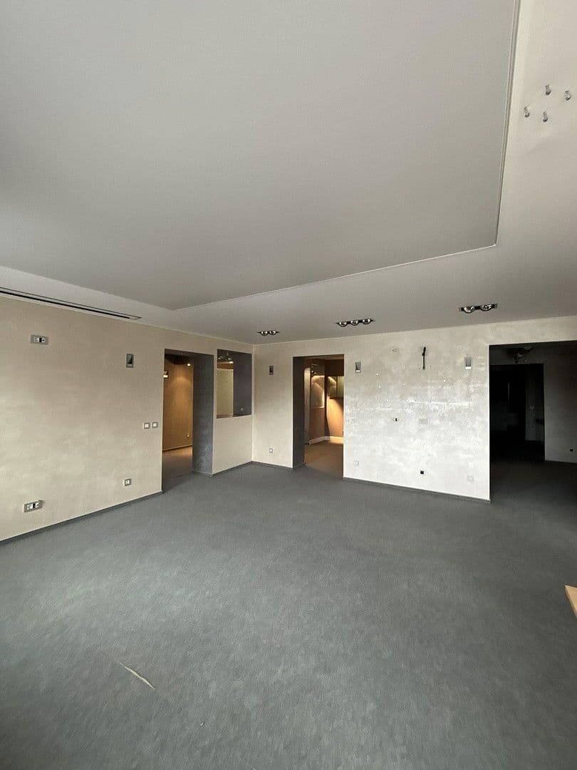 office to rent, 380 m², Wilhelmstraße 78, Reilingen, Baden-Württemberg office to rent, 380 m², Wilhelmstraße 78, Reilingen, Baden-Württemberg