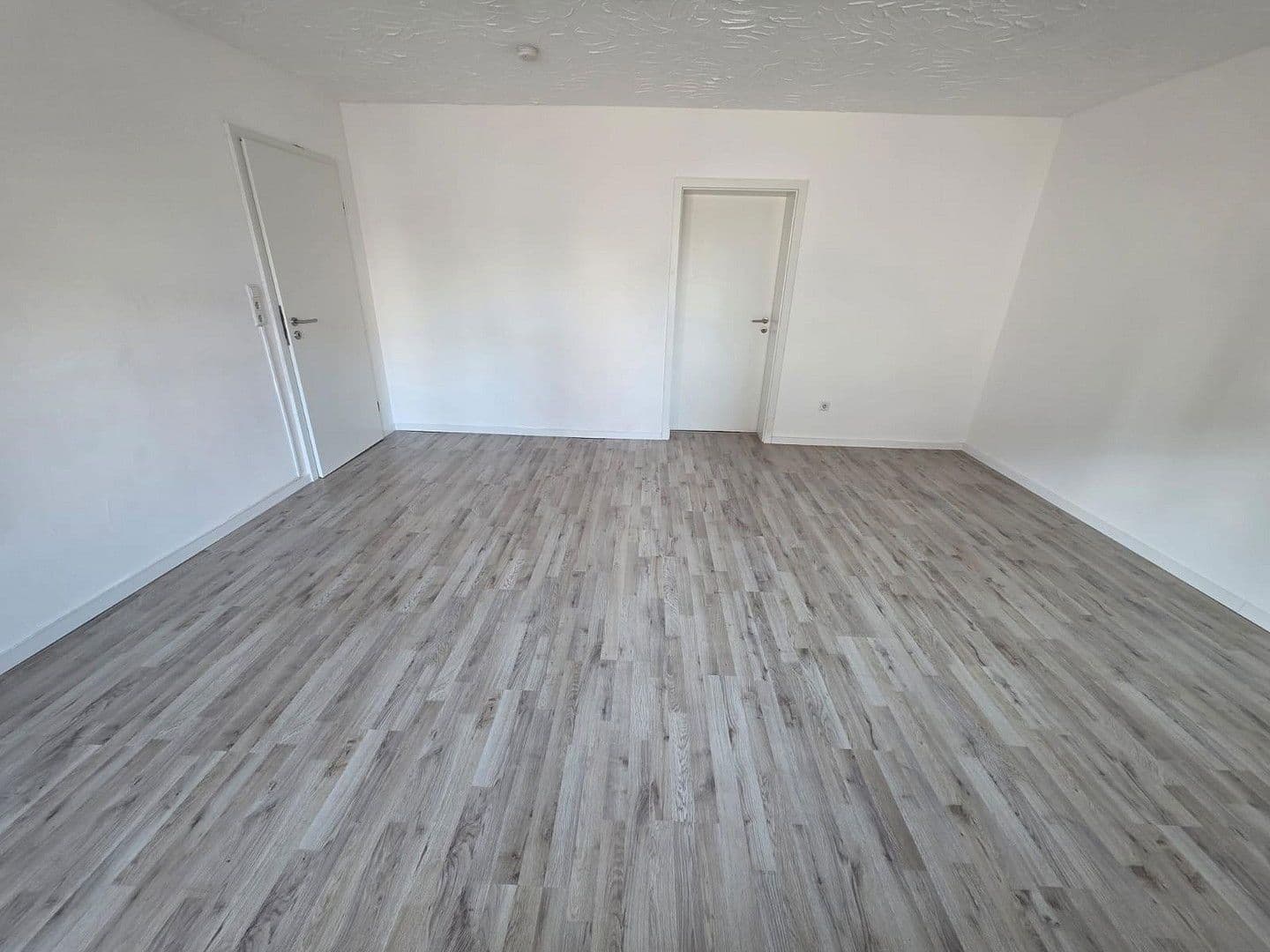 2 bedroom flat to rent, 68 m², Hohenstaufenstr. 56, Pforzheim, Baden-Württemberg 2 bedroom flat to rent, 68 m², Hohenstaufenstr. 56, Pforzheim, Baden-Württemberg