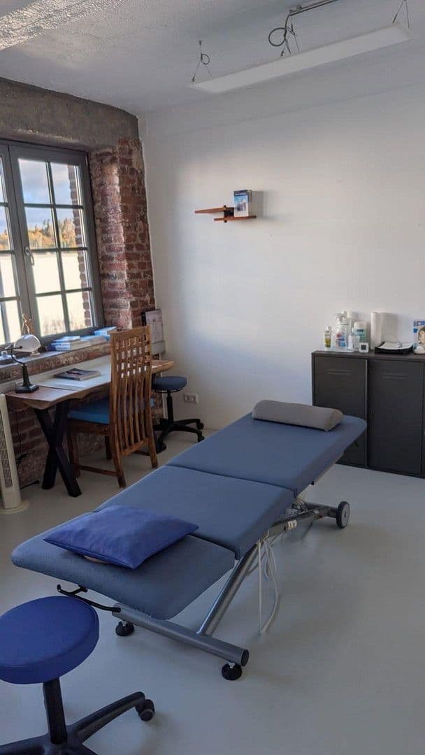 office to rent, 160 m², Maximilian Str. 4, Idstein, Hesse office to rent, 160 m², Maximilian Str. 4, Idstein, Hesse