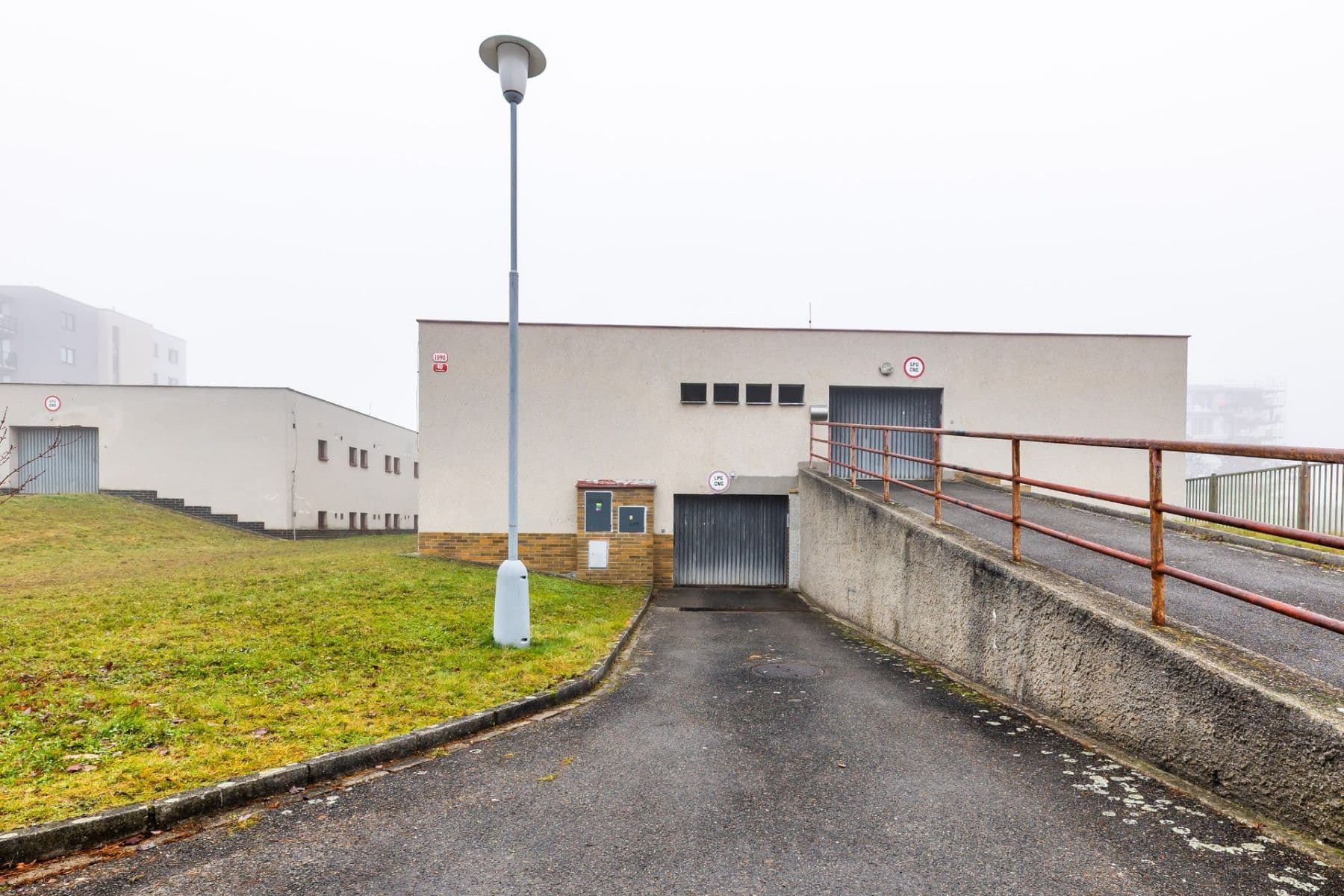 garage to rent, 15 m², Pecháčkova, Plzeň, Plzeňský Region garage to rent, 15 m², Pecháčkova, Plzeň, Plzeňský Region