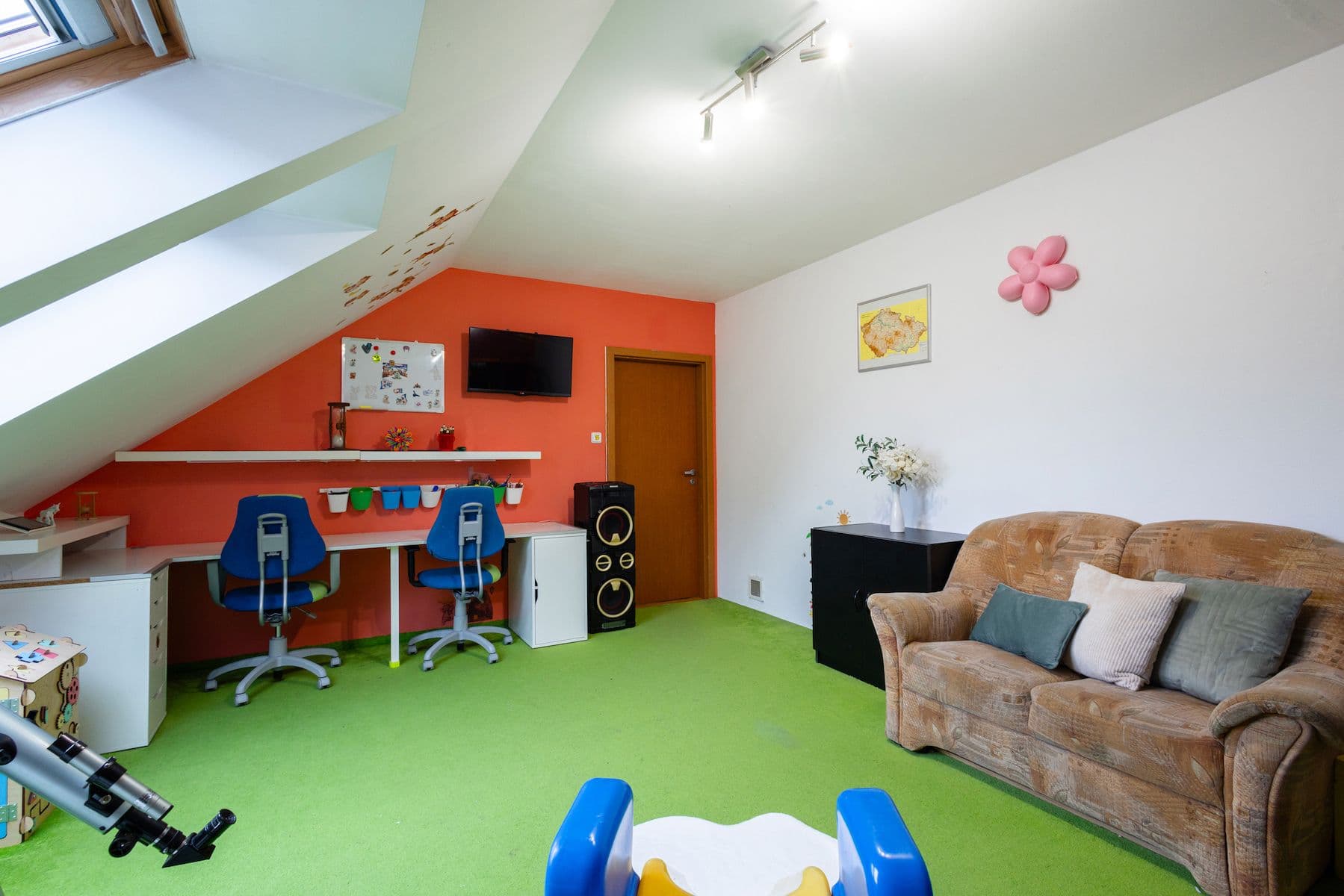 house for sale, 194 m², Kojetická, Čakovičky, Středočeský Region house for sale, 194 m², Kojetická, Čakovičky, Středočeský Region