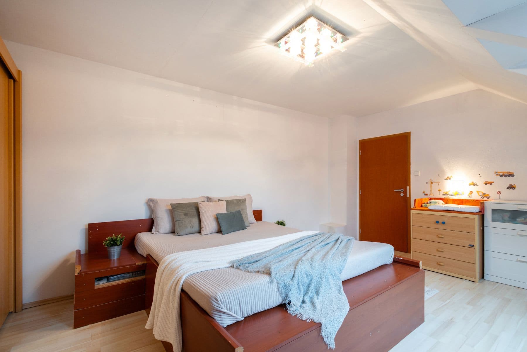 house for sale, 194 m², Kojetická, Čakovičky, Středočeský Region house for sale, 194 m², Kojetická, Čakovičky, Středočeský Region