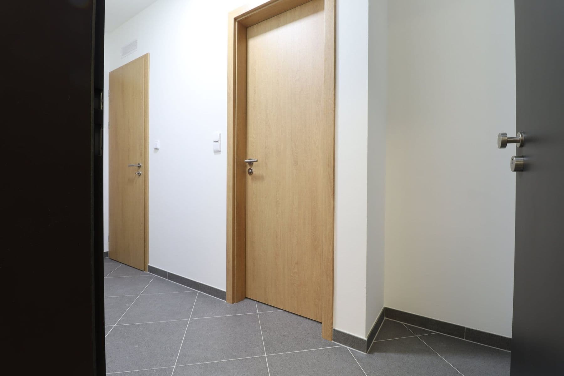 Studio flat to rent, 37 m², Stočesova, Prague, Prague Studio flat to rent, 37 m², Stočesova, Prague, Prague