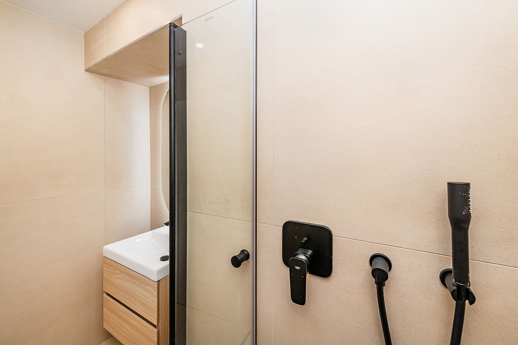 3 bedroom with open-plan kitchen flat for sale, 94 m², V Dolině, Prague, Prague 3 bedroom with open-plan kitchen flat for sale, 94 m², V Dolině, Prague, Prague