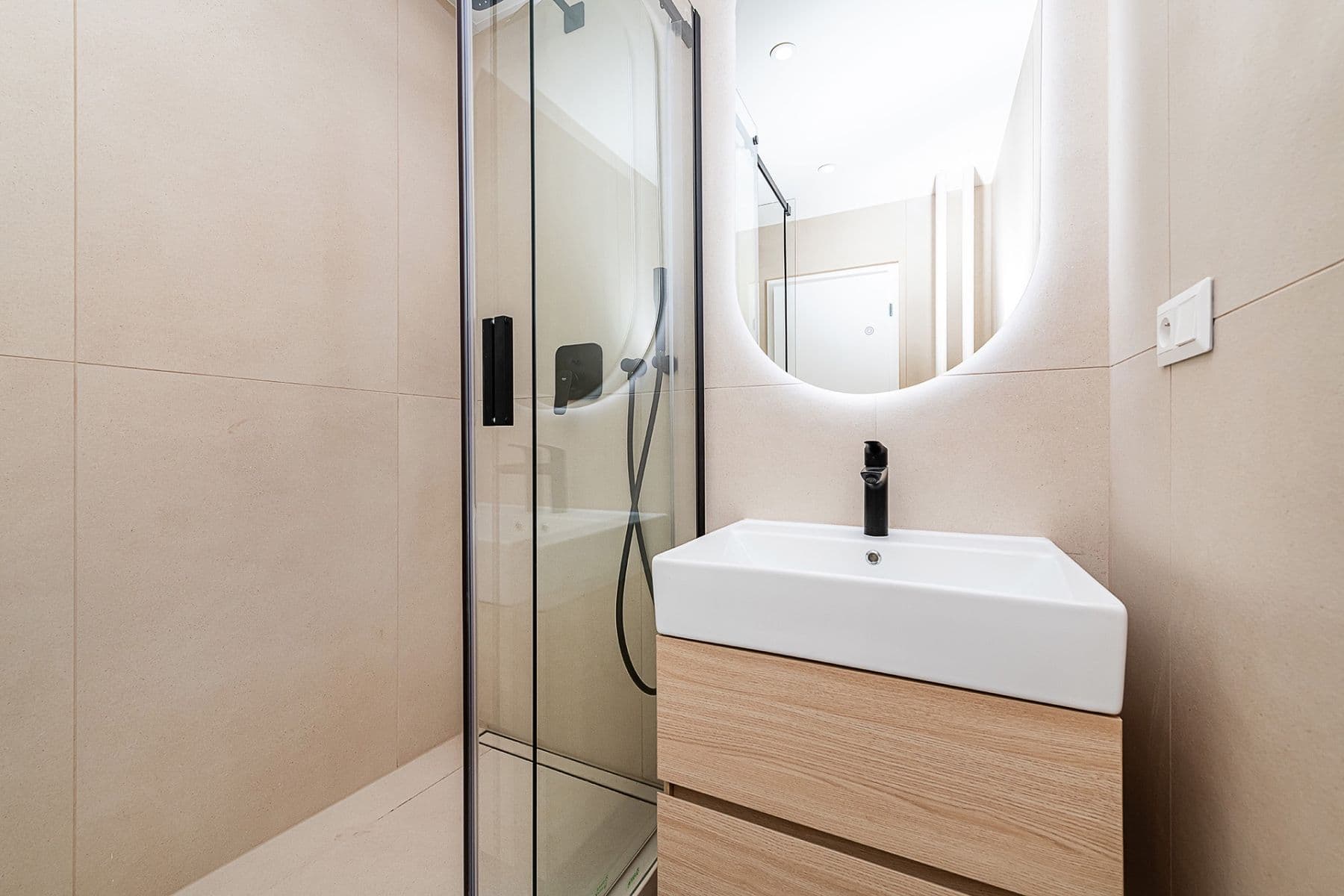 3 bedroom with open-plan kitchen flat for sale, 94 m², V Dolině, Prague, Prague 3 bedroom with open-plan kitchen flat for sale, 94 m², V Dolině, Prague, Prague