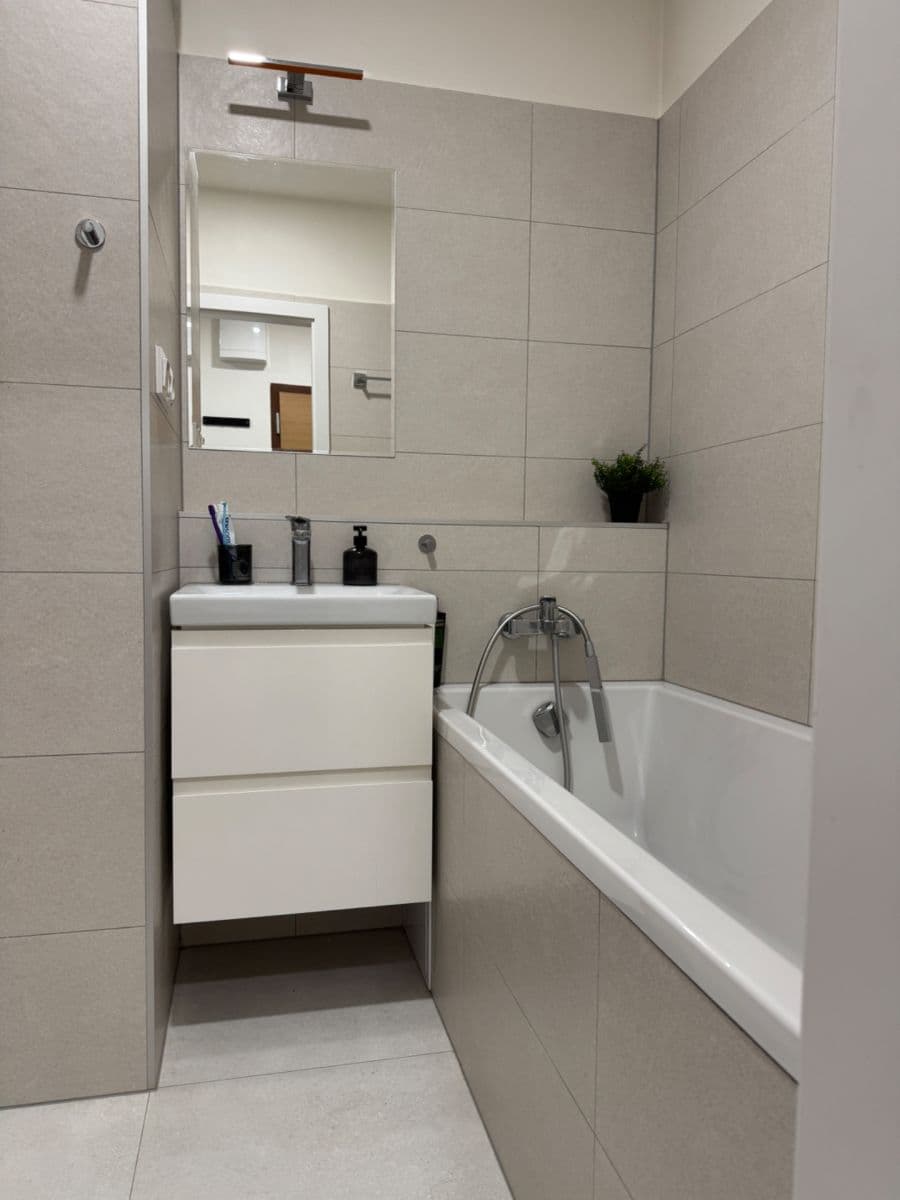 Studio flat to rent, 32 m², Rakovského, Prague, Prague Studio flat to rent, 32 m², Rakovského, Prague, Prague