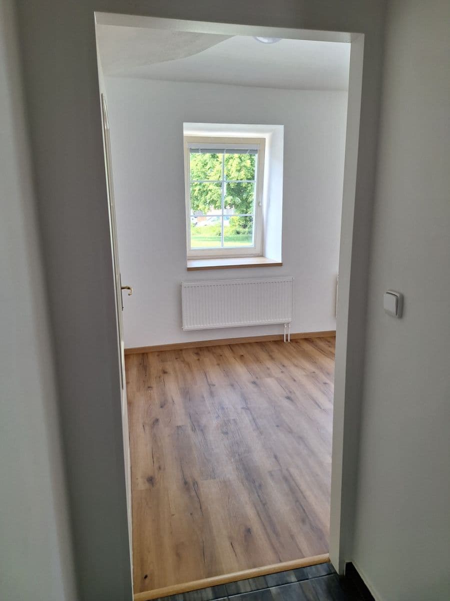 2 bedroom flat to rent, 37 m², Úhonická, Jeneč, Středočeský Region 2 bedroom flat to rent, 37 m², Úhonická, Jeneč, Středočeský Region