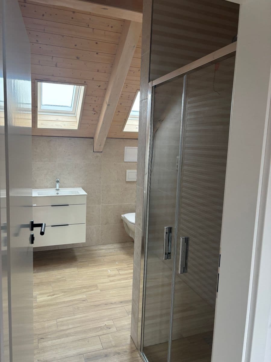 2 bedroom with open-plan kitchen flat to rent, 65 m², Hněvotín, Olomoucký Region 2 bedroom with open-plan kitchen flat to rent, 65 m², Hněvotín, Olomoucký Region