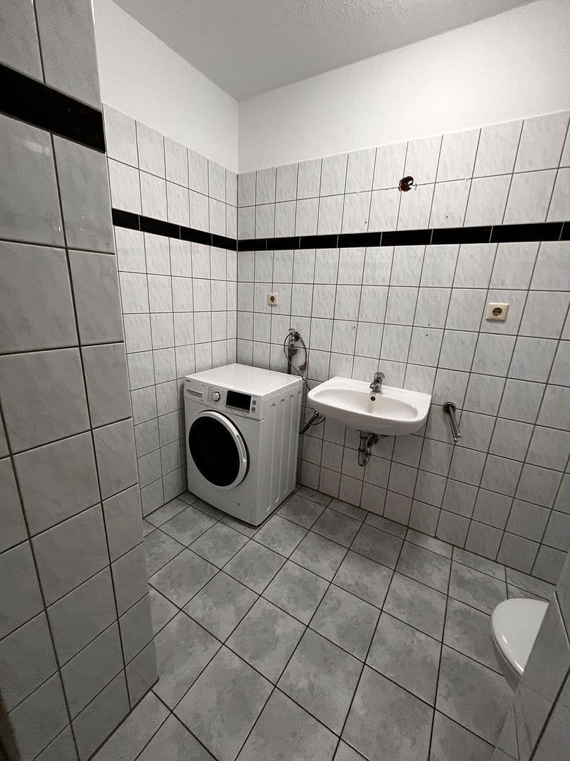 3 bedroom flat to rent, 67 m², Zwönitzer Str. 14, Stollberg/Erzgebirge, Saxony 3 bedroom flat to rent, 67 m², Zwönitzer Str. 14, Stollberg/Erzgebirge, Saxony