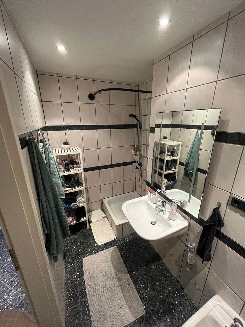 3 bedroom flat to rent, 83 m², Frankfurt am Main, Hesse 3 bedroom flat to rent, 83 m², Frankfurt am Main, Hesse