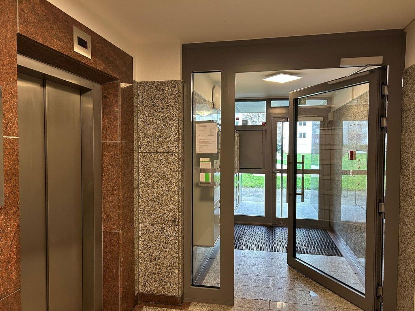 3 bedroom flat to rent, 83 m², Frankfurt am Main, Hesse 3 bedroom flat to rent, 83 m², Frankfurt am Main, Hesse