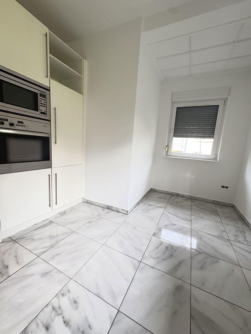 3 bedroom flat to rent, 91 m², Freiherr vom Stein Straße 28, Betzdorf, Rhineland-Palatinate 3 bedroom flat to rent, 91 m², Freiherr vom Stein Straße 28, Betzdorf, Rhineland-Palatinate