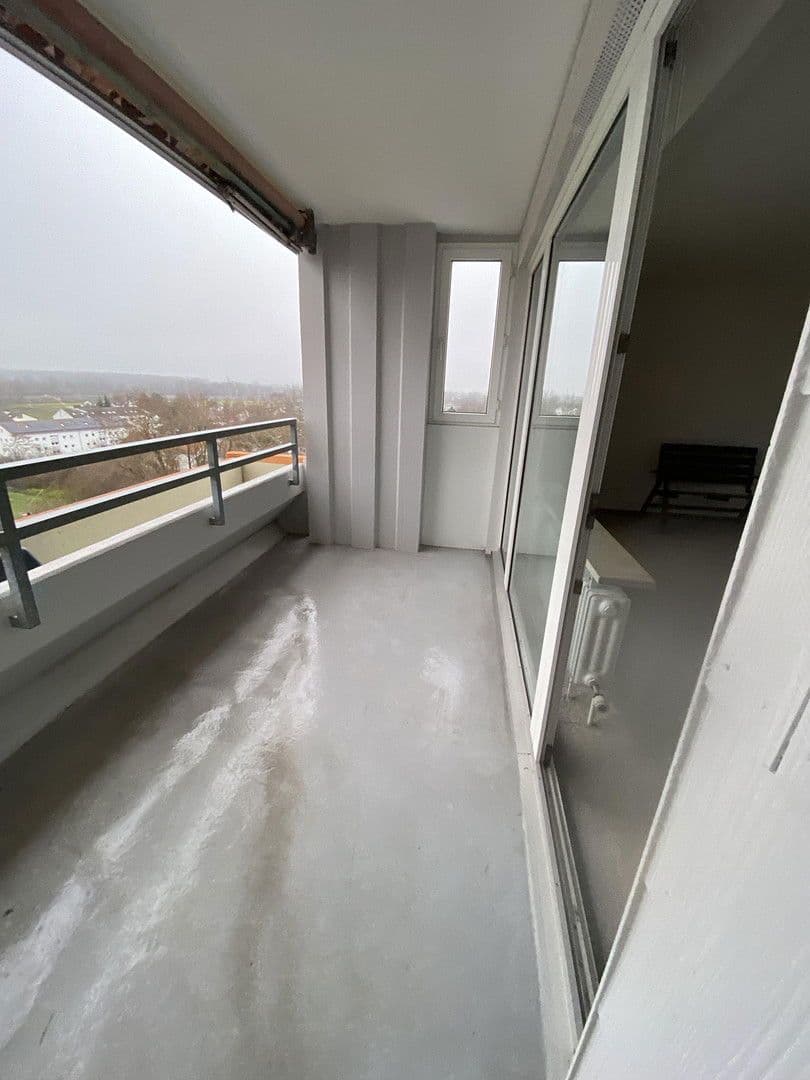 3 bedroom with open-plan kitchen flat for sale, 97 m², Weingarten, Baden-Württemberg 3 bedroom with open-plan kitchen flat for sale, 97 m², Weingarten, Baden-Württemberg