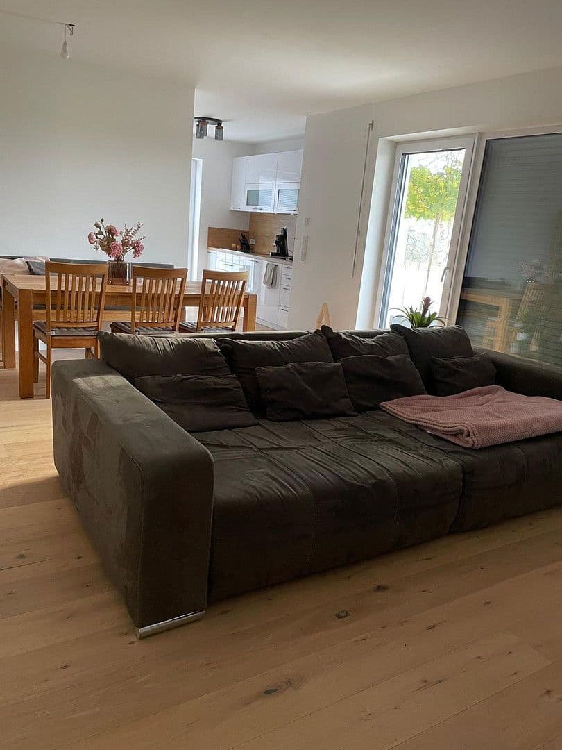 3 bedroom with open-plan kitchen flat to rent, 119 m², Neustadt an der Donau, Bavaria 3 bedroom with open-plan kitchen flat to rent, 119 m², Neustadt an der Donau, Bavaria