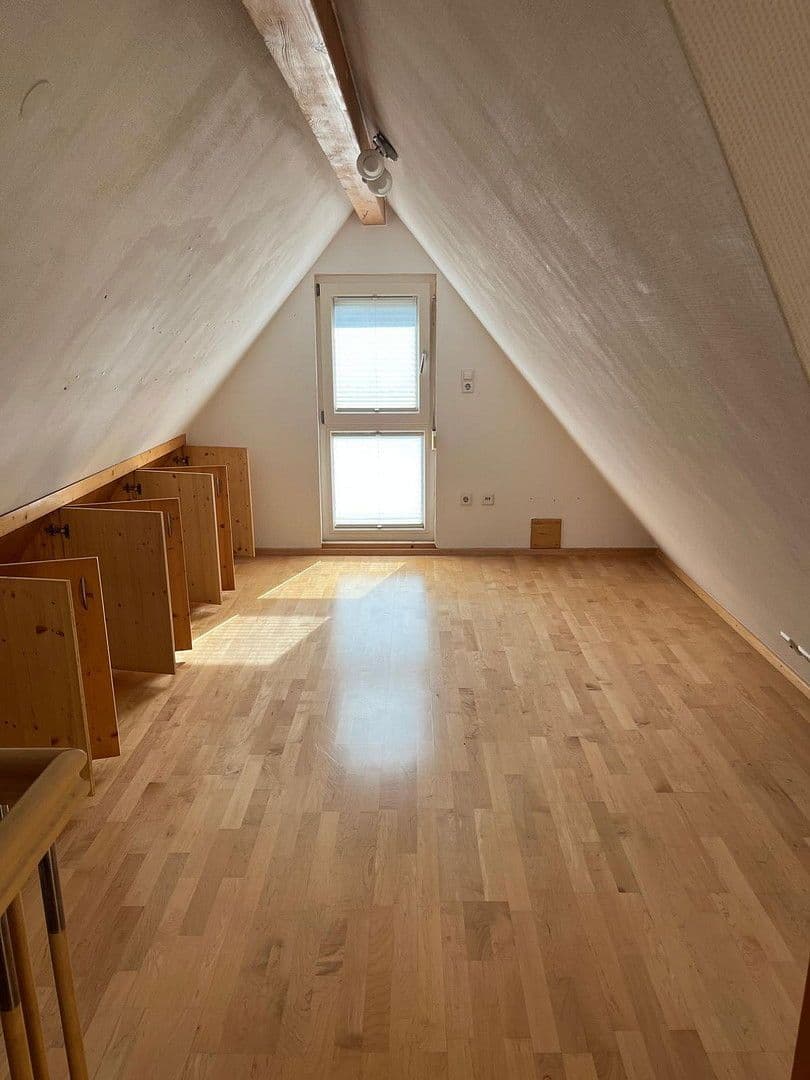 1 bedroom with open-plan kitchen flat to rent, 75 m², Weil der Stadt, Baden-Württemberg 1 bedroom with open-plan kitchen flat to rent, 75 m², Weil der Stadt, Baden-Württemberg