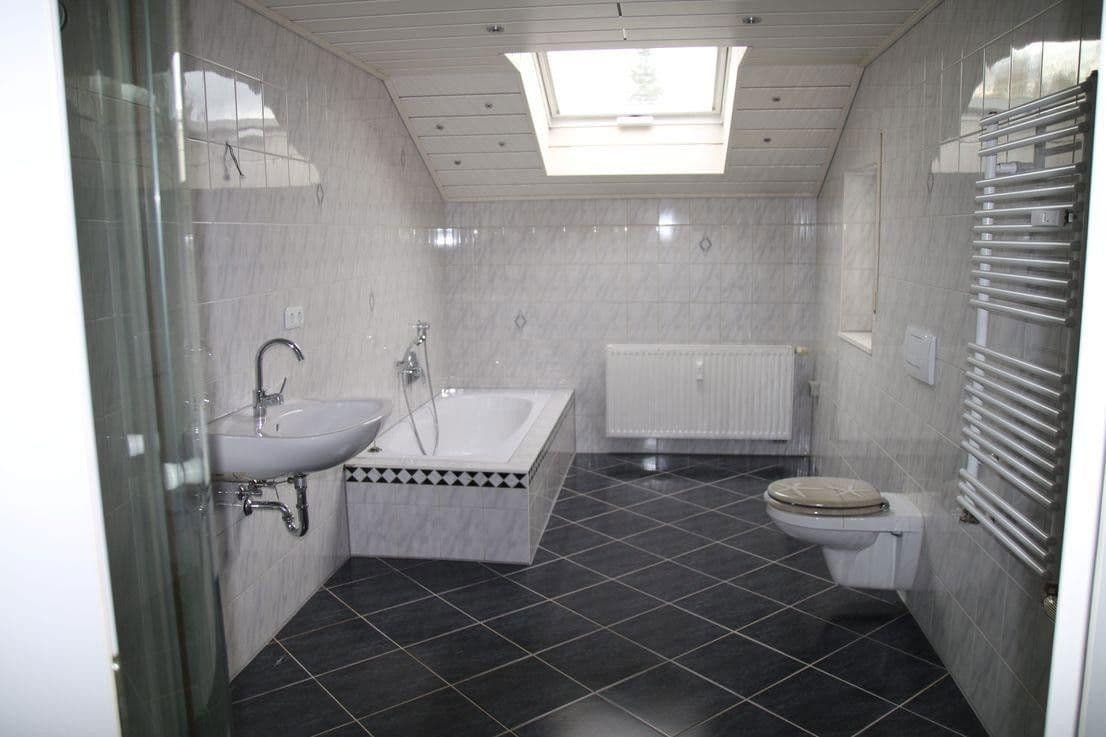 6 bedroom flat to rent, 190 m², Ziegelmoosstraße 25, Rain, Bavaria 6 bedroom flat to rent, 190 m², Ziegelmoosstraße 25, Rain, Bavaria