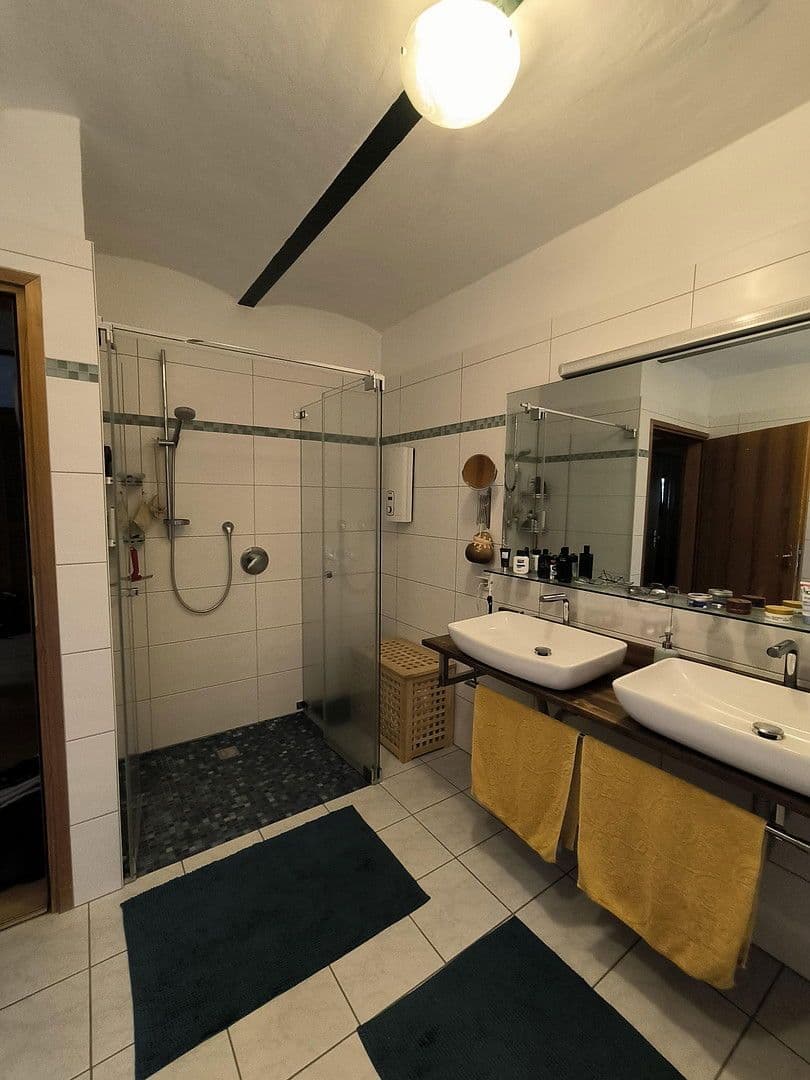 house for sale, 325 m², Friedhofstr. 2, Lautertal (Odenwald), Hesse house for sale, 325 m², Friedhofstr. 2, Lautertal (Odenwald), Hesse