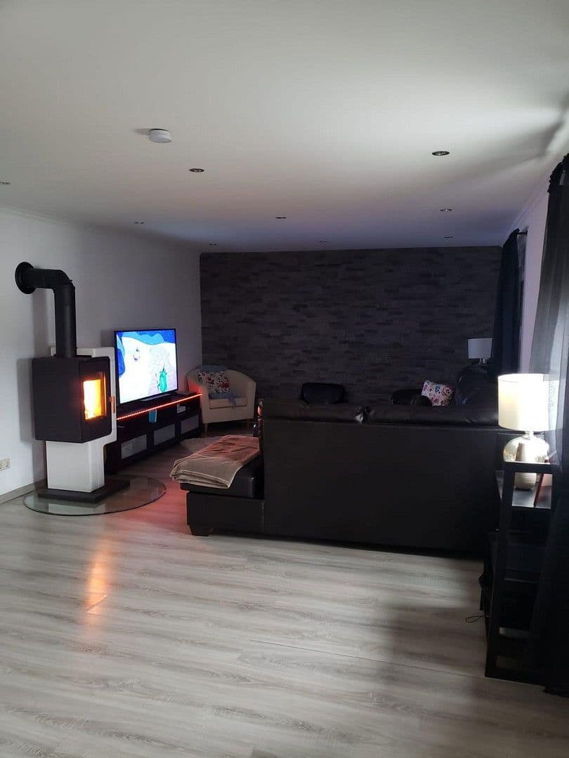 house for sale, 198 m², Hauptstrasse 16, Hirschhorn/Pfalz, Rhineland-Palatinate house for sale, 198 m², Hauptstrasse 16, Hirschhorn/Pfalz, Rhineland-Palatinate