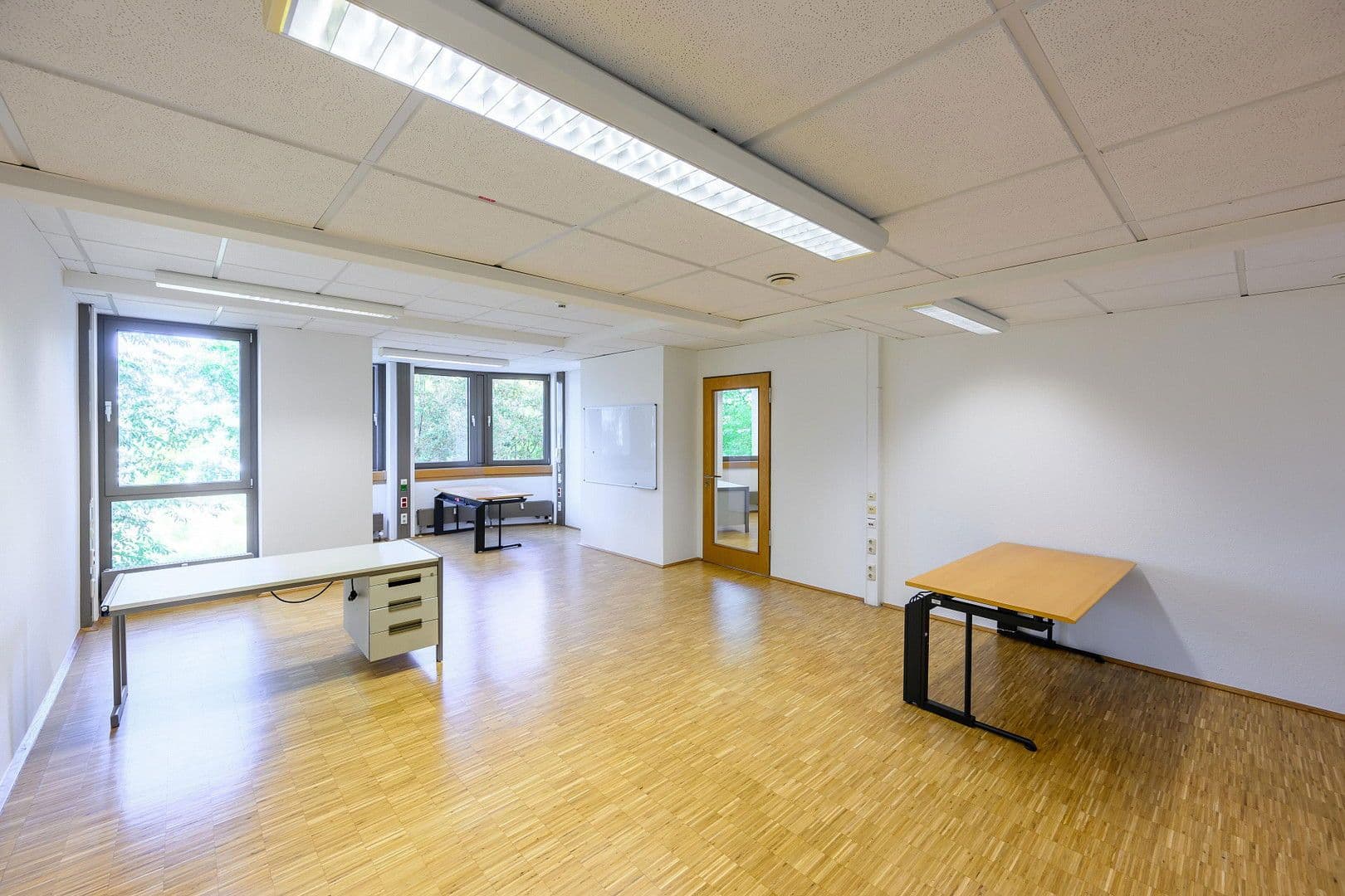 office to rent, 83 m², Arnold-Sommerfeld-Ring 2, Baesweiler, North Rhine-Westphalia office to rent, 83 m², Arnold-Sommerfeld-Ring 2, Baesweiler, North Rhine-Westphalia