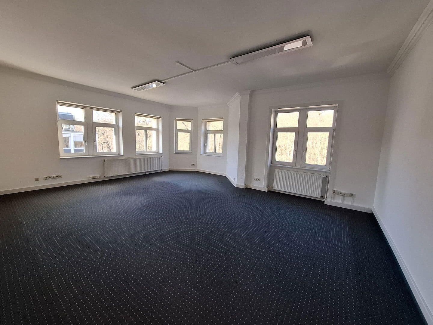 office to rent, 250 m², Loebensteinstr. 38, Hanover, Lower Saxony office to rent, 250 m², Loebensteinstr. 38, Hanover, Lower Saxony