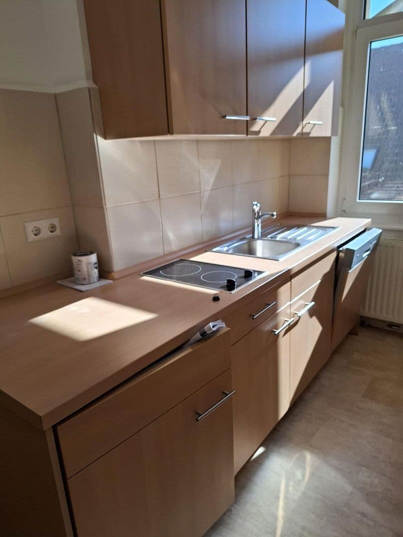 office to rent, 250 m², Loebensteinstr. 38, Hanover, Lower Saxony office to rent, 250 m², Loebensteinstr. 38, Hanover, Lower Saxony